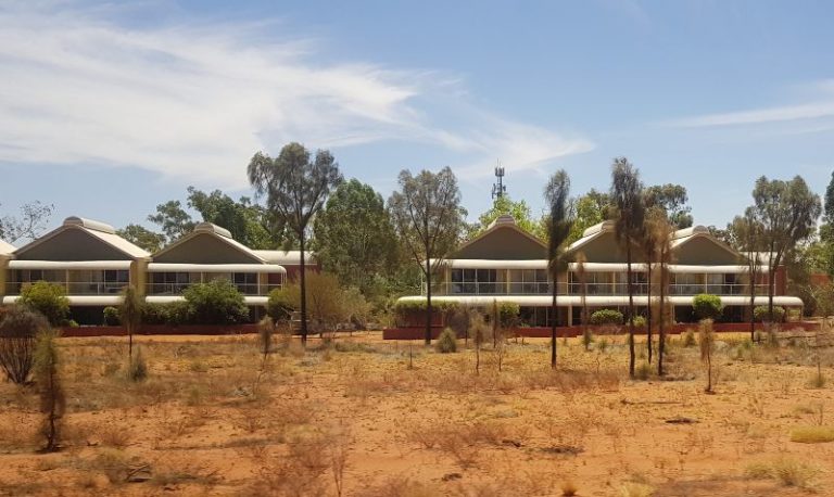 Desert Gardens Rooms Ayres Rock Resort Accommodation Uluru