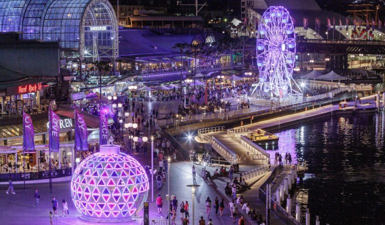 How to Have a Fun Sydney Christmas on a Budget