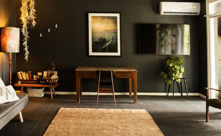 Art Deco Airbnb apartment in port macquarie