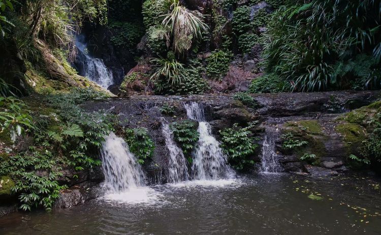 Elbana waterfall in Queensland