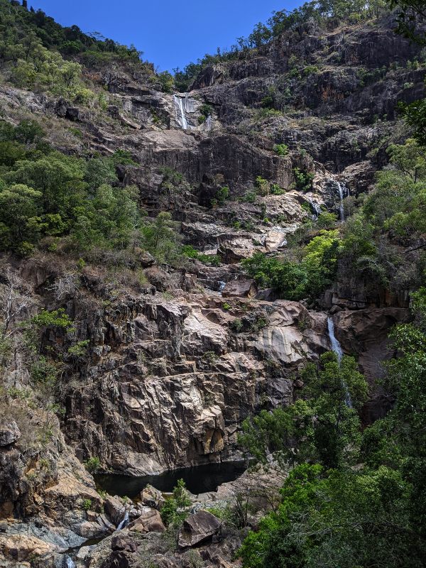  Jourama Falls 