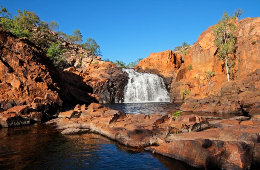 Kakadul waterfall Australia