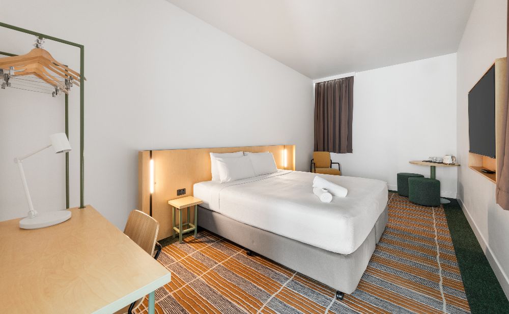YHA Sydney Harbour King Ensuite Room 1